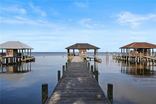 14629 Scenic Highway 98, Fairhope, AL 36532