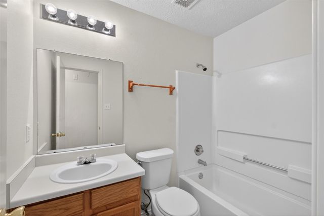 1208 Cambay Drive, Rosenberg, TX 77471