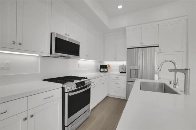 1958 Hollyleaf Terrace, Montebello, CA 90640