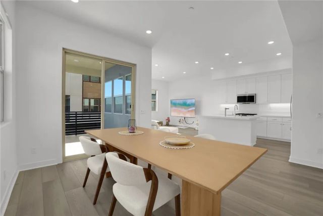 1958 Hollyleaf Terrace, Montebello, CA 90640