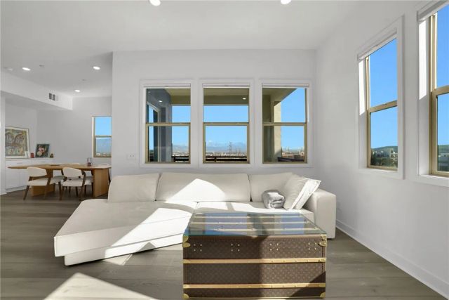 1958 Hollyleaf Terrace, Montebello, CA 90640