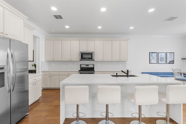 9460 Wrangler Drive, Wellington, FL 33467