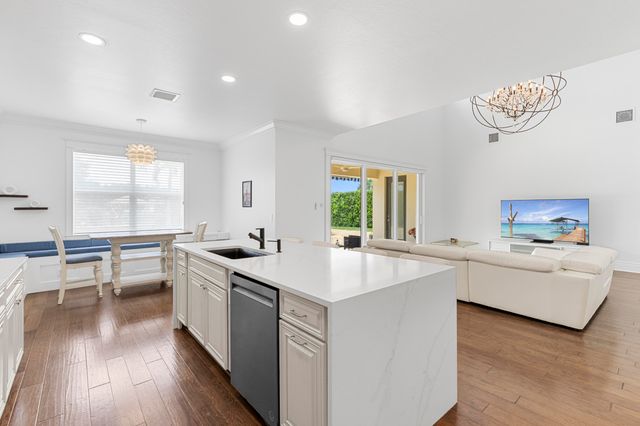9460 Wrangler Drive, Wellington, FL 33467