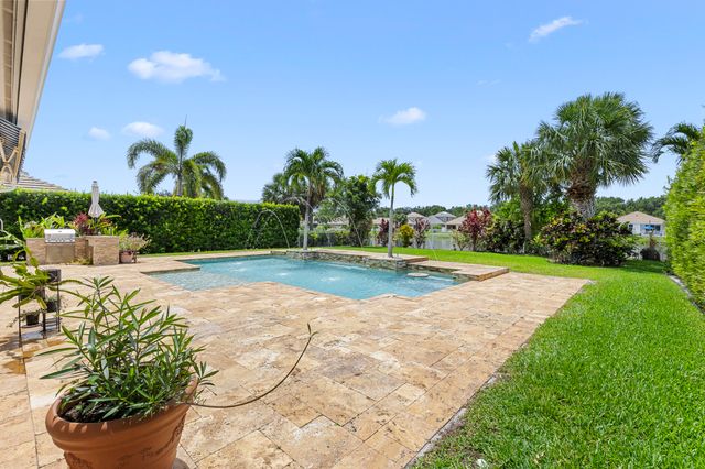 9460 Wrangler Drive, Wellington, FL 33467