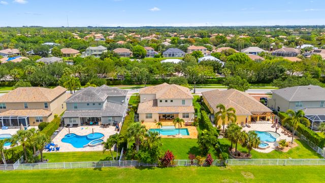 9460 Wrangler Drive, Wellington, FL 33467