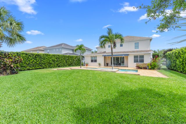 9460 Wrangler Drive, Wellington, FL 33467