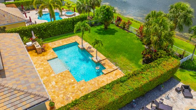 9460 Wrangler Drive, Wellington, FL 33467