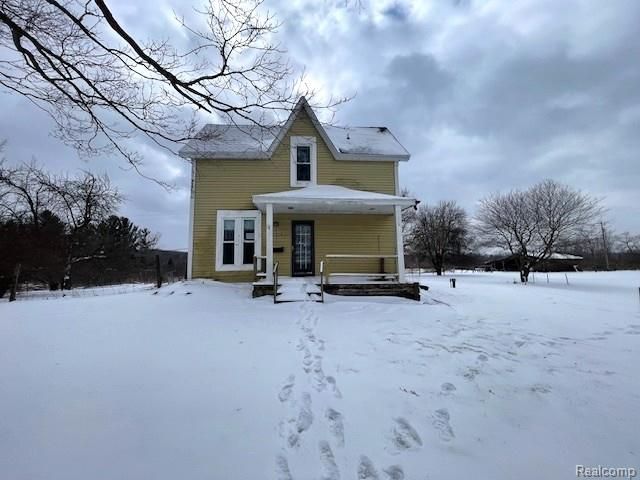 10210 County Line Road, Groveland Township, MI 48462