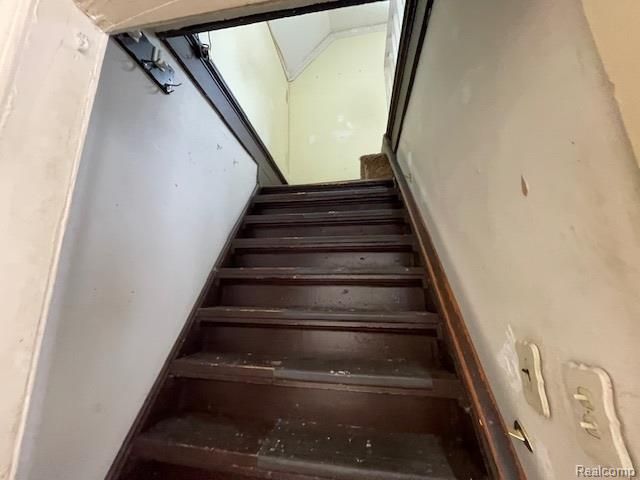 10210 County Line Road, Groveland Township, MI 48462