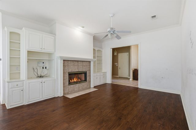 270 Brookbend Drive, Waxahachie, TX 75165