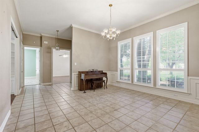 270 Brookbend Drive, Waxahachie, TX 75165