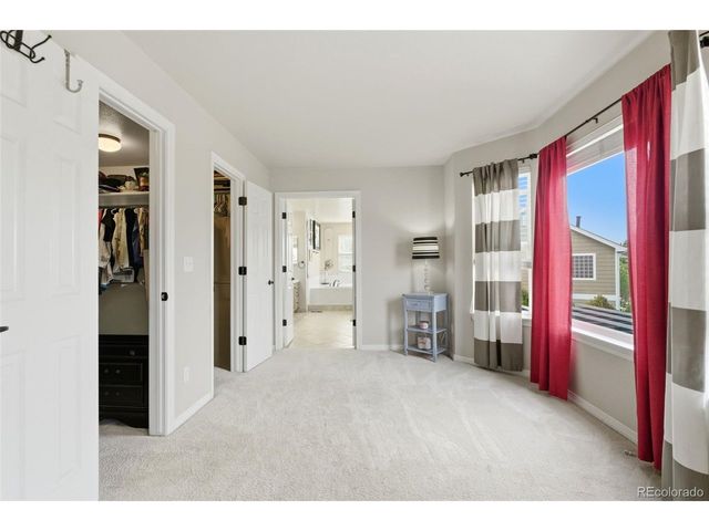 6052 S Andes Cir, Aurora, CO 80016