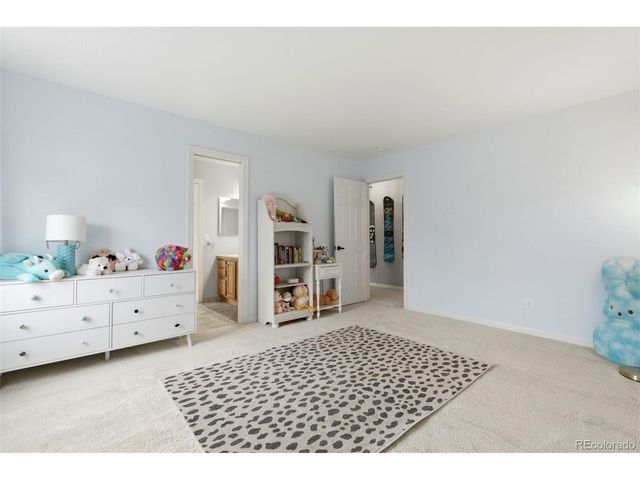 6052 S Andes Cir, Aurora, CO 80016