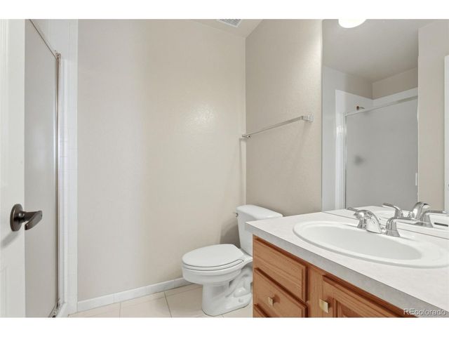 6052 S Andes Cir, Aurora, CO 80016