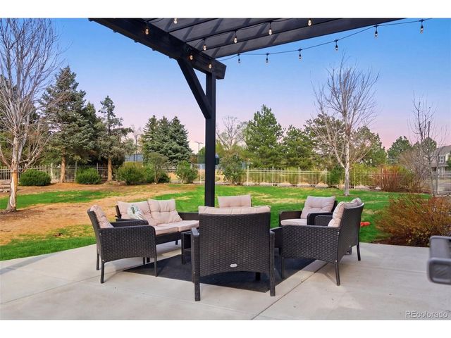 6052 S Andes Cir, Aurora, CO 80016