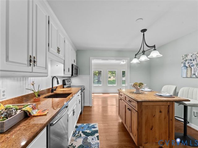 17221 Pouncey Tract Rd, Rockville, VA 23146
