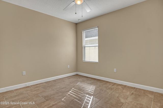 2605 Falcon Lane, Mims, FL 32754