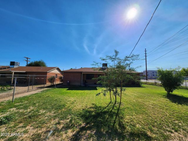 2244 W GEORGIA Avenue, Phoenix, AZ 85015