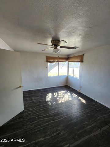 2244 W GEORGIA Avenue, Phoenix, AZ 85015