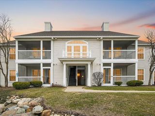 1089 Joyce Lane 88, Ann Arbor, MI 48103