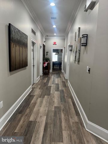 425 PERIWINKLE DR, Woodbury, NJ 08096