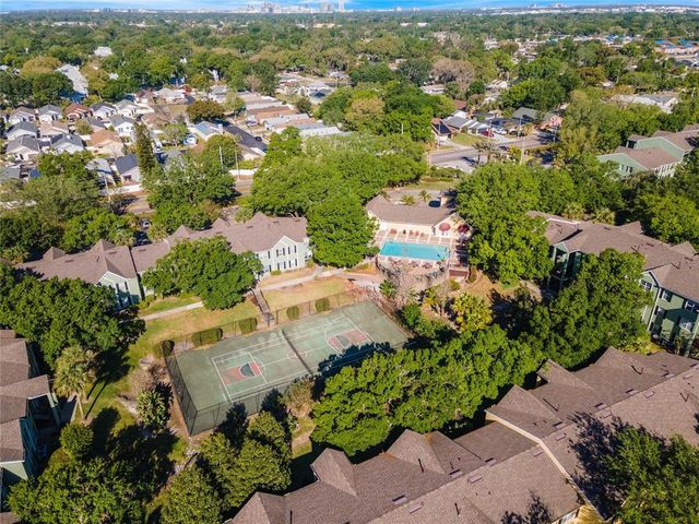 2071 DIXIE BELLE DRIVE 2071M, Orlando, FL 32812