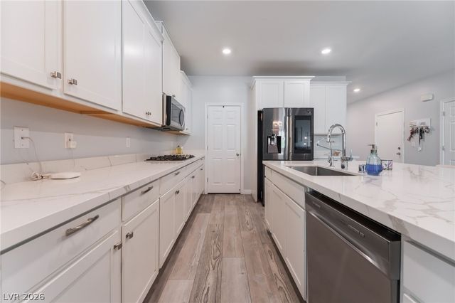 10124 Skye Saddle Avenue, Las Vegas, NV 89166