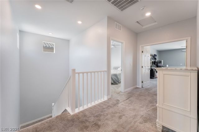 10124 Skye Saddle Avenue, Las Vegas, NV 89166
