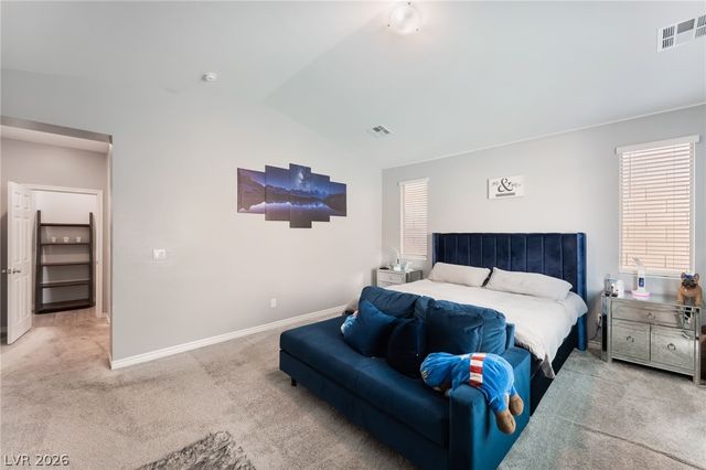 10124 Skye Saddle Avenue, Las Vegas, NV 89166