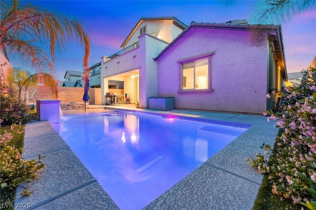 10124 Skye Saddle Avenue, Las Vegas, NV 89166
