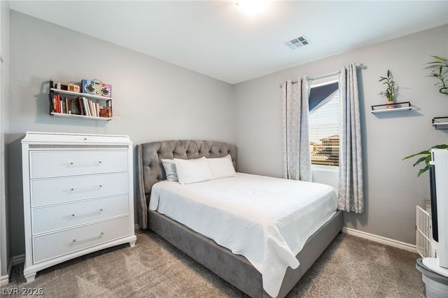 10124 Skye Saddle Avenue, Las Vegas, NV 89166