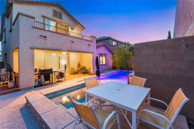 10124 Skye Saddle Avenue, Las Vegas, NV 89166