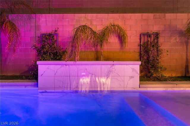 10124 Skye Saddle Avenue, Las Vegas, NV 89166