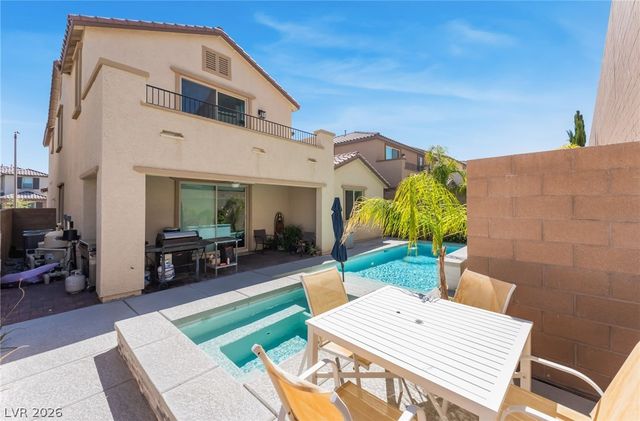 10124 Skye Saddle Avenue, Las Vegas, NV 89166
