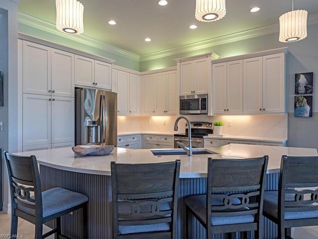 3693 Pleasant Springs DR, Naples, FL 34119