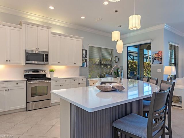 3693 Pleasant Springs DR, Naples, FL 34119