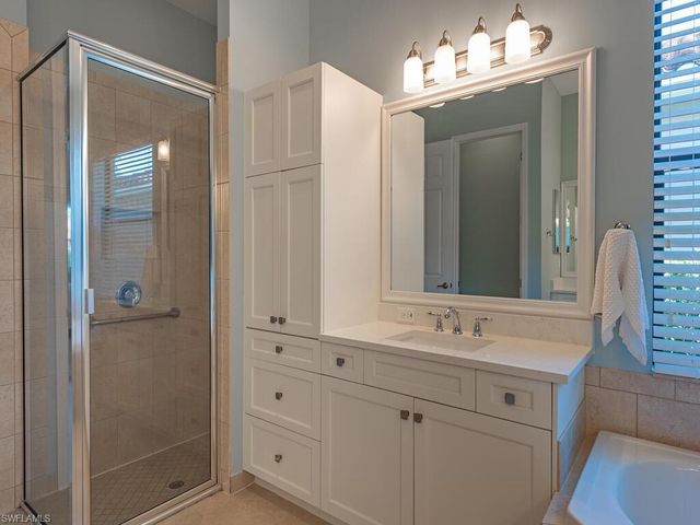 3693 Pleasant Springs DR, Naples, FL 34119