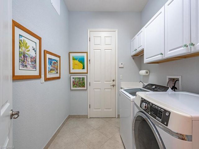 3693 Pleasant Springs DR, Naples, FL 34119