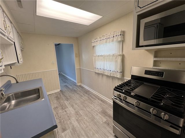 203 Carson St, Springdale Twp, PA 15144