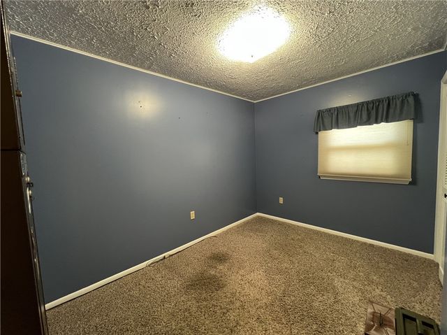 203 Carson St, Springdale Twp, PA 15144