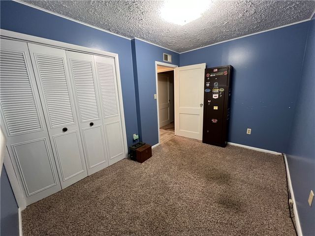 203 Carson St, Springdale Twp, PA 15144