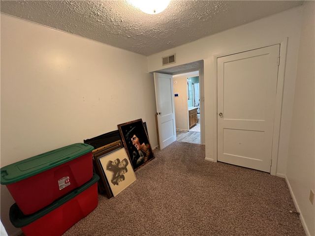 203 Carson St, Springdale Twp, PA 15144