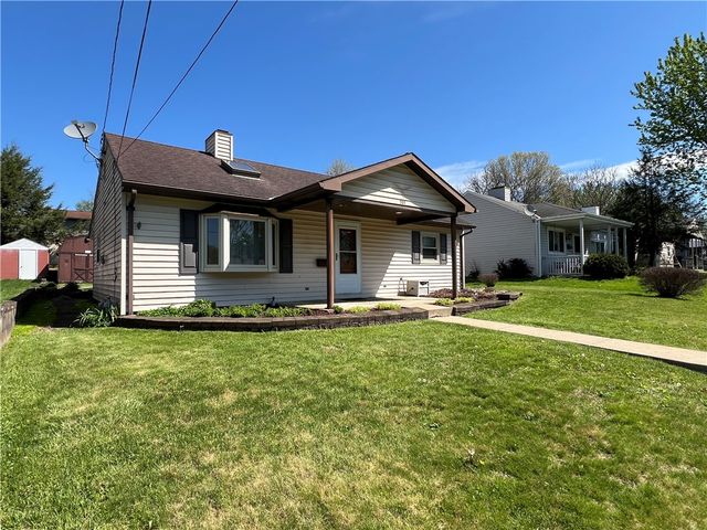 203 Carson St, Springdale Twp, PA 15144