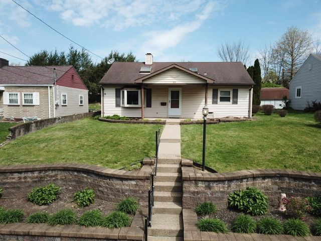 203 Carson St, Springdale Twp, PA 15144