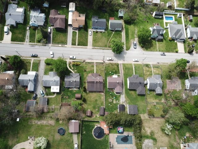 203 Carson St, Springdale Twp, PA 15144