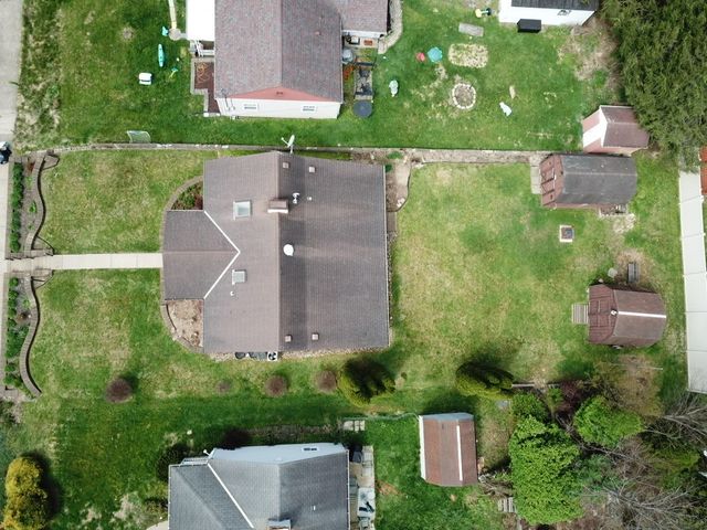 203 Carson St, Springdale Twp, PA 15144