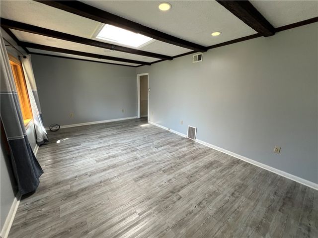 203 Carson St, Springdale Twp, PA 15144