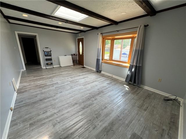 203 Carson St, Springdale Twp, PA 15144