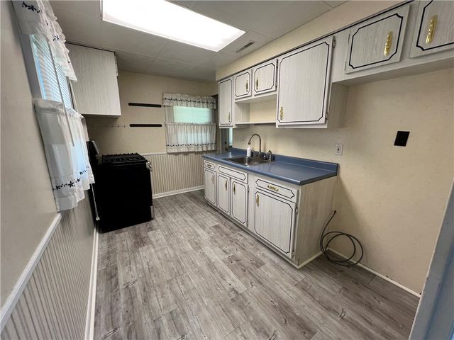 203 Carson St, Springdale Twp, PA 15144