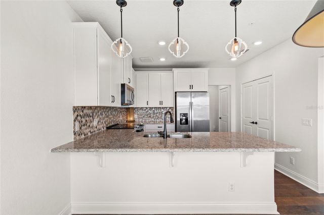 7573 LAUREATE BOULEVARD 1-307, Orlando, FL 32827